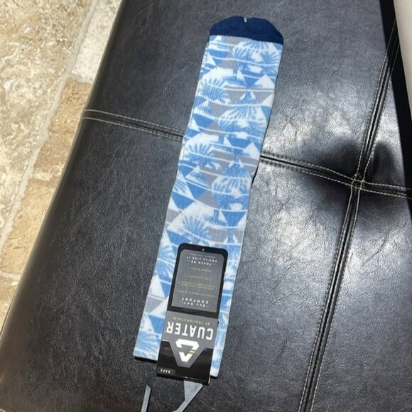 Travis Mathew Cuater Shake A Leg Crew Golf Socks - Picture 2 of 4